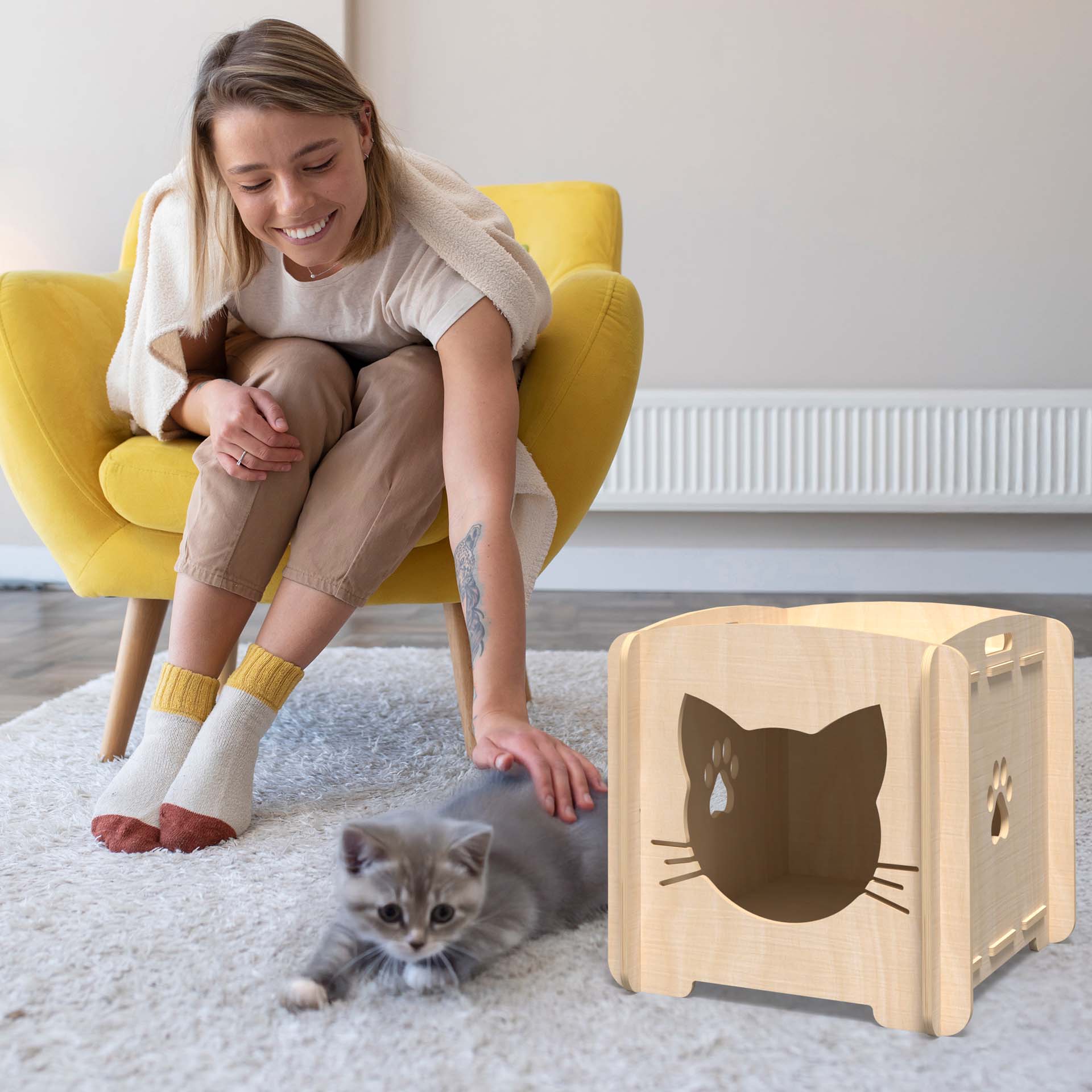 CAT HOUSE Natural Birch Plywood
